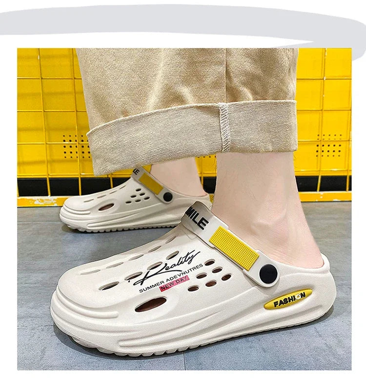 Classic Clog Men Casual Sandals Unisex Closed-Toe Slip-Ons Outdoor Men's Breathable Beach Shoes Slippers