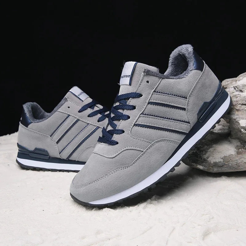 Sneakers Men Casual Shoes Light Suede 2022 New Classic Men Running shoes Outdoor Breathable Mesh Jogging Sport Shoes