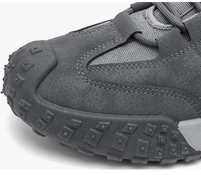 New Casual Sports Men's Work Shoes Lightweight Breathable Non-slip Spring and Summer Comfortable Student Walking Loafers