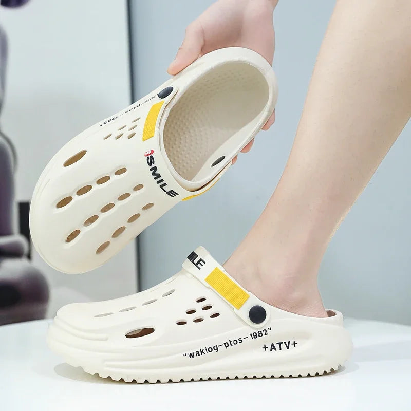 Classic Clog Men Casual Sandals Unisex Closed-Toe Slip-Ons Outdoor Men's Breathable Beach Shoes Slippers