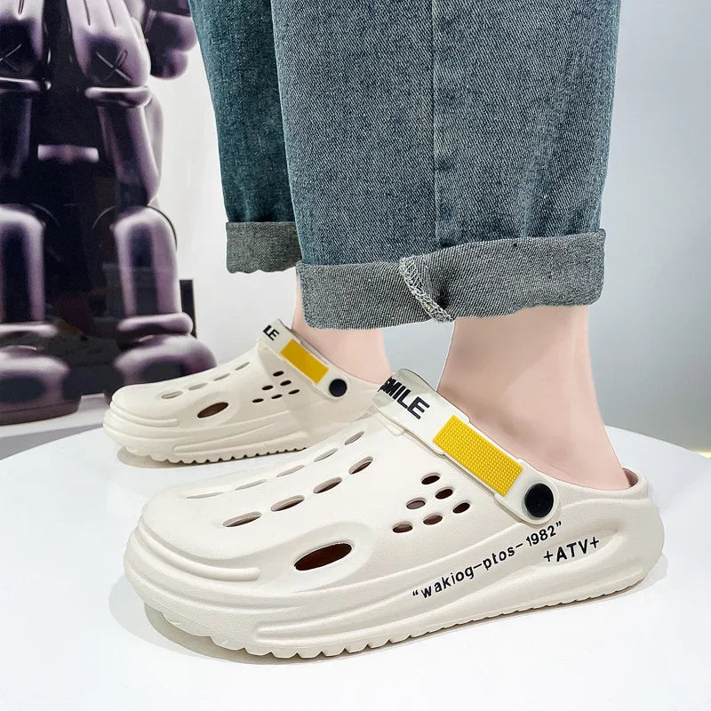 Classic Clog Men Casual Sandals Unisex Closed-Toe Slip-Ons Outdoor Men's Breathable Beach Shoes Slippers